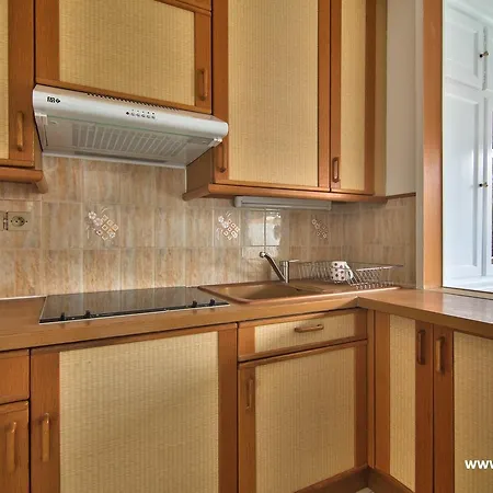 Tamanaco Beach Apartment